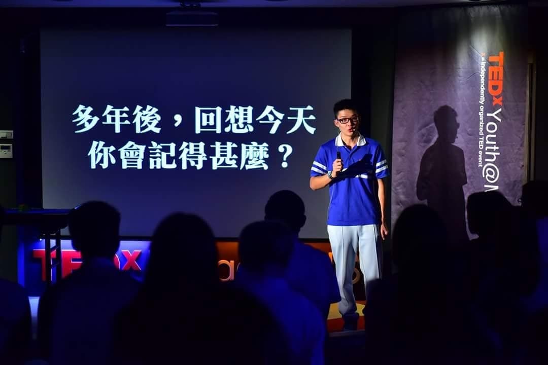 大一時曾經迷惘是否要休學，最後我決定在學創業。｜文章封面